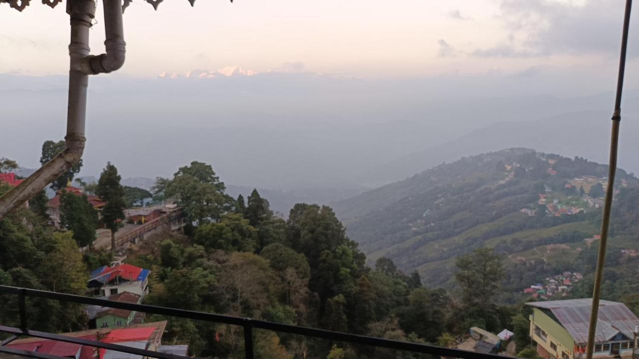 Tashi Delek Home Stay Дарджилінг Екстер'єр фото